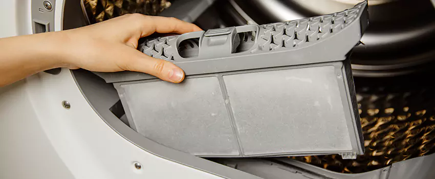 Signs Of A Clogged Dryer Lint Trap in Simpsonville, South Carolina